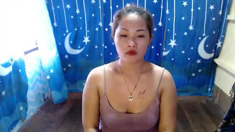 Snapshot of lovely_singlemom chatting on December 16, 2025, 2:16 am ask me dear online show from December 16, 2025, 2:16 am