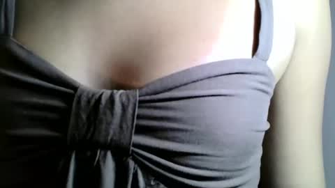 lovely_yvoneslutty online show from September 16, 2025, 2:51 pm