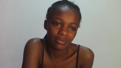 Lovely yvonne online show from October 2, 2025, 10:28 pm