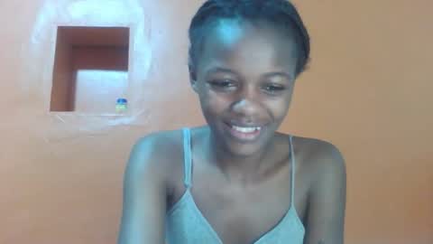 Lovely yvonne online show from October 17, 2025, 10:56 pm
