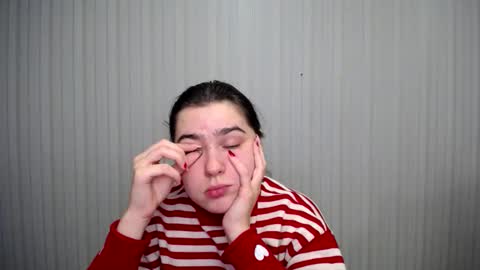 Snapshot of lovelyangel_xx chatting on December 2, 2024, 11:12 am lovelyangel_xx online show from December 2, 2024, 11:12 am