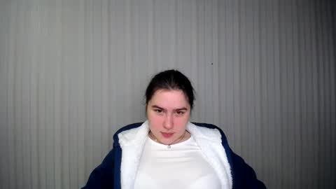 Snapshot of lovelyangel_xx chatting on December 11, 2024, 7:53 am lovelyangel_xx online show from December 11, 2024, 7:53 am