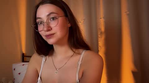 Solfiro online show from November 19, 2025, 4:07 pm