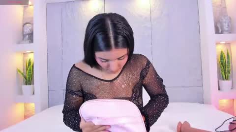 Lovely online show from April 10, 2026, 5:06 pm