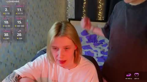 Snapshot of lovelygirllss chatting on April 18, 2026, 7:07 pm your sweet girls online show from April 18, 2026, 7:07 pm