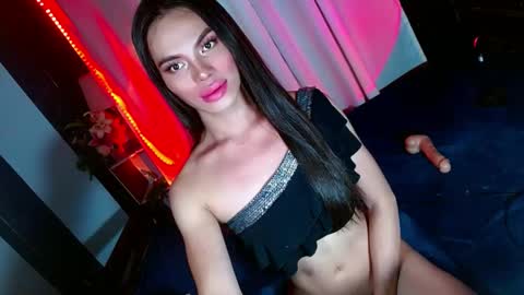 lovelymiss_shyna11 online show from December 22, 2024, 3:55 pm