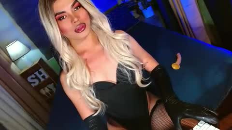 lovelymiss_shyna11 online show from December 22, 2025, 11:29 am