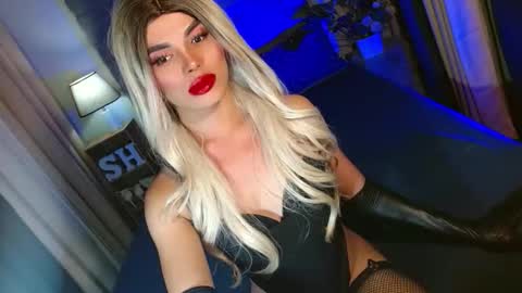 lovelymiss_shyna11 online show from January 19, 2026, 11:25 am