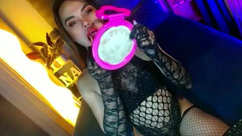 lovelymiss_shyna11 online show from March 27, 2026, 9:21 am