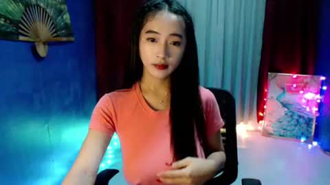 Snapshot of lovelypetite143 chatting on June 23, 2026, 7:01 pm lovelypetite143 online show from June 23, 2026, 7:01 pm