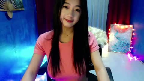 Snapshot of lovelypetite143 chatting on July 21, 2026, 6:21 pm lovelypetite143 online show from July 21, 2026, 6:21 pm