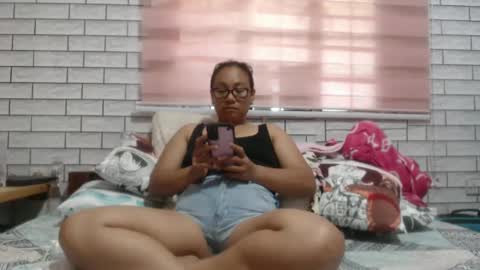 Angelquey online show from January 6, 2025, 2:04 am