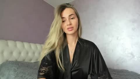 Snapshot of lovelyrose135 chatting on May 15, 2026, 11:39 am Lovely Rose online show from May 15, 2026, 11:39 am