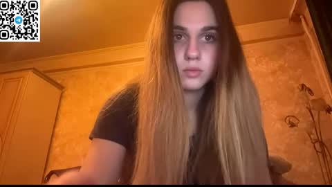 Snapshot of lovelysilk_63 chatting on April 25, 2026, 6:38 pm ELA online show from April 25, 2026, 6:38 pm