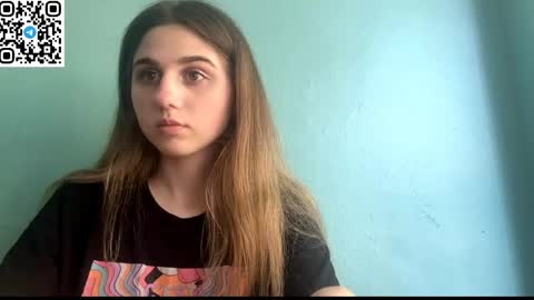 Snapshot of lovelysilk_63 chatting on June 5, 2026, 12:44 pm ELA online show from June 5, 2026, 12:44 pm