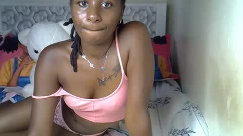 lovelytin online show from February 25, 2026, 11:53 am