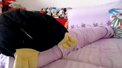 Snapshot of lovelywoman22 chatting on November 20, 2025, 7:30 am lovelywoman22 online show from November 20, 2025, 7:30 am