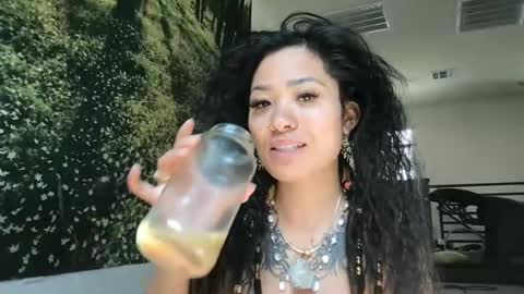Snapshot of lovelyxmacii chatting on July 19, 2026, 10:02 pm lovelyxmacii online show from July 19, 2026, 10:02 pm