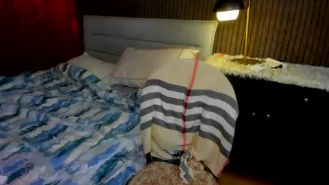 pauleen online show from January 20, 2025, 6:53 am