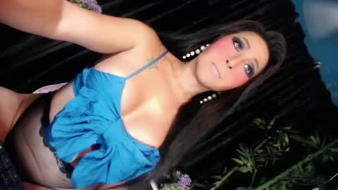 lovenlustxx online show from May 3, 2026, 8:26 pm