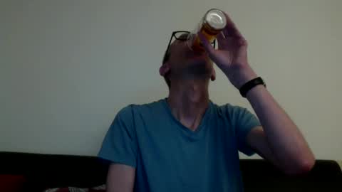 Snapshot of lovepvclate40s chatting on February 16, 2025, 5:48 pm lovepvcearly50s online show from February 16, 2025, 5:48 pm