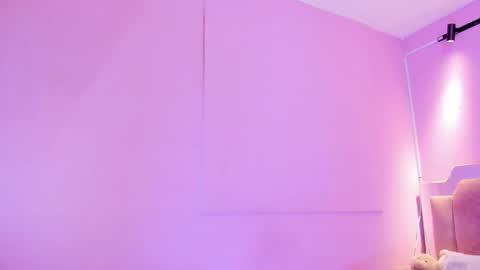 L O V E  online show from February 21, 2026, 11:44 am