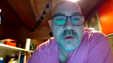 Snapshot of lover010983 chatting on February 16, 2025, 5:04 am lover010983 online show from February 16, 2025, 5:04 am