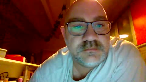 Snapshot of lover010983 chatting on February 21, 2025, 5:13 am lover010983 online show from February 21, 2025, 5:13 am