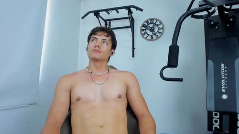 Snapshot of lover_fitnessboy chatting on January 12, 2025, 6:49 pm kevin online show from January 12, 2025, 6:49 pm