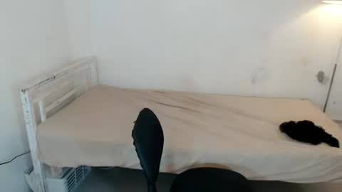 Snapshot of lover_malia chatting on July 24, 2026, 6:11 am lover_malia online show from July 24, 2026, 6:11 am