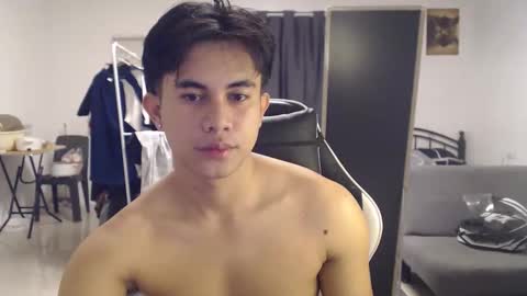 loverboyph04 online show from September 18, 2025, 5:53 am