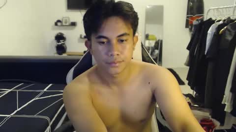 loverboyph04 online show from January 10, 2026, 5:09 am