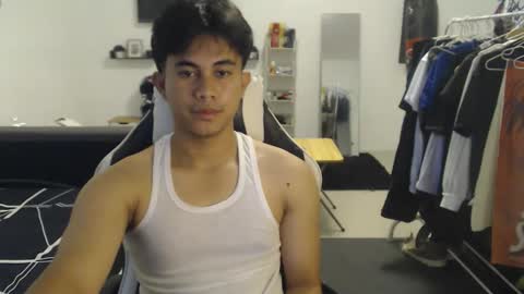 loverboyph04 online show from January 14, 2026, 3:12 am