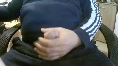 Snapshot of loverea chatting on February 10, 2025, 7:26 am loverea online show from February 10, 2025, 7:26 am