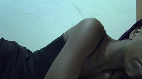 lovergal222 online show from January 7, 2025, 8:31 pm