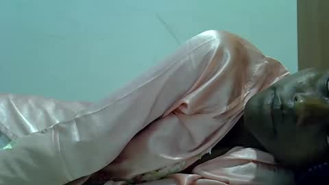 lovergal222 online show from January 8, 2025, 5:37 am