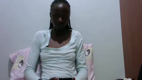 lovergal222 online show from January 14, 2025, 3:22 am