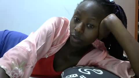 lovergal222 online show from February 4, 2025, 10:55 pm