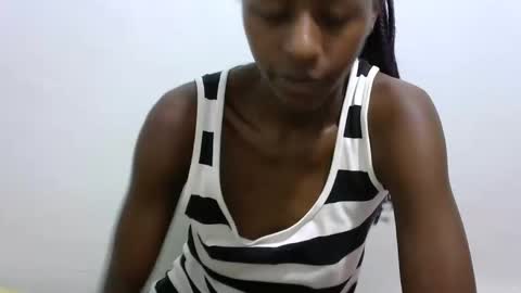 lovergal222 online show from March 3, 2025, 7:17 pm