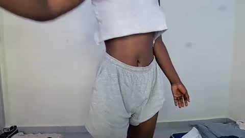 Snapshot of lovergirl2003 chatting on January 29, 2025, 7:04 am Kate online show from January 29, 2025, 7:04 am