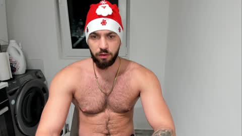 Snapshot of lovermike_ chatting on December 6, 2024, 4:36 am Mike online show from December 6, 2024, 4:36 am