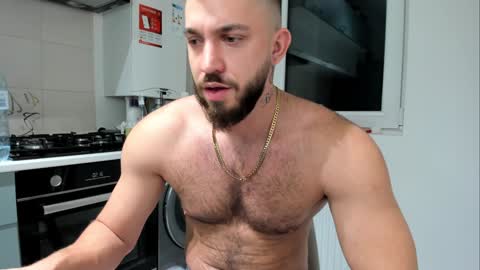 Snapshot of lovermike_ chatting on December 6, 2024, 11:14 pm Mike online show from December 6, 2024, 11:14 pm