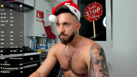 Snapshot of lovermike_ chatting on December 24, 2024, 10:28 pm Mike online show from December 24, 2024, 10:28 pm