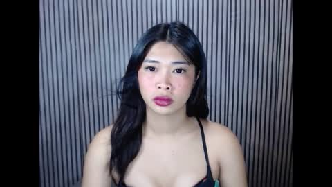 loverph15 online show from November 18, 2025, 4:50 am