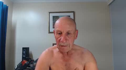 Snapshot of lovesblackazz chatting on October 7, 2025, 10:23 am Lovesblackazz online show from October 7, 2025, 10:23 am