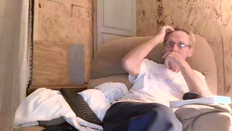 just here to have fun and cum online show from November 16, 2025, 12:33 pm