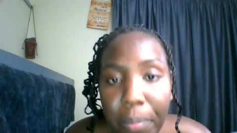Snapshot of lovespread2026 chatting on August 2, 2026, 6:39 pm lovespread2026 online show from August 2, 2026, 6:39 pm