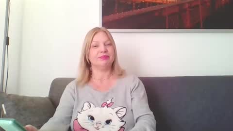 Snapshot of lovestar544963 chatting on December 7, 2024, 1:29 pm Marlyn online show from December 7, 2024, 1:29 pm