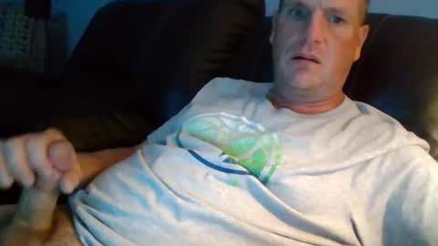 lovetocum37 online show from September 29, 2025, 1:33 am