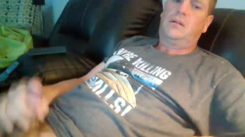 lovetocum37 online show from October 9, 2025, 2:48 pm